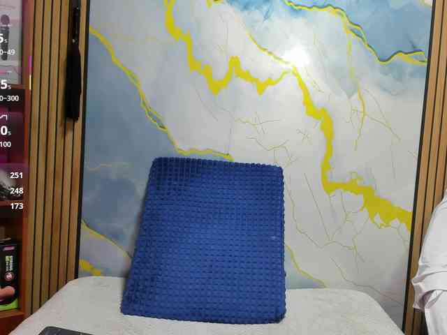 Amberr35 webcam