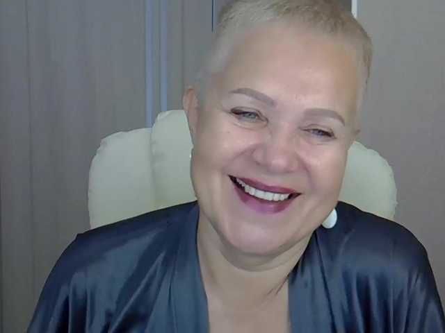 IFannyLove live cam on BongaCams