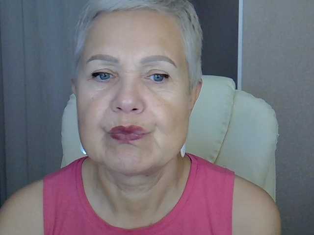 IFannyLove live cam
