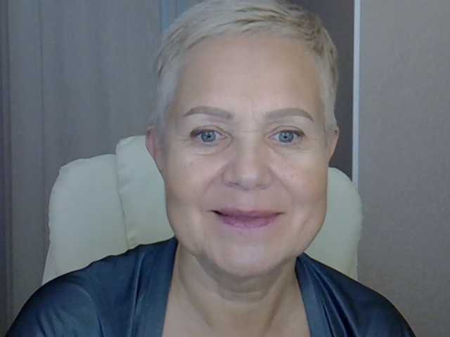 IFannyLove live cam on BongaCams