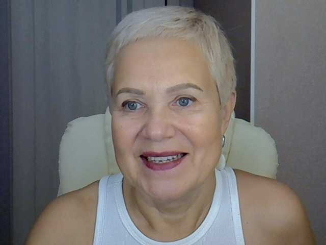 IFannyLove live cam on BongaCams
