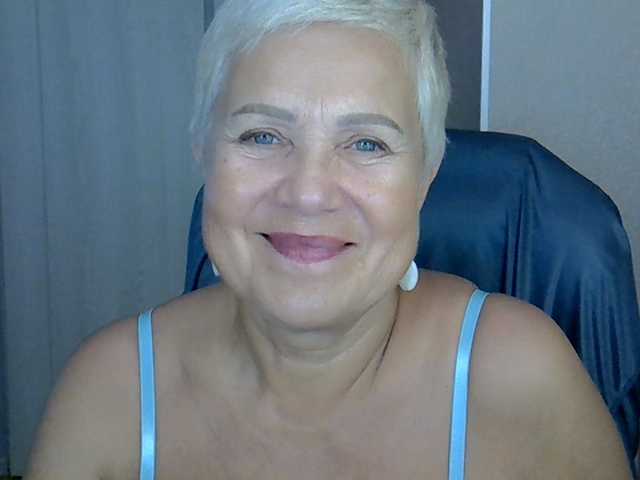 MadamMadam live cam preview