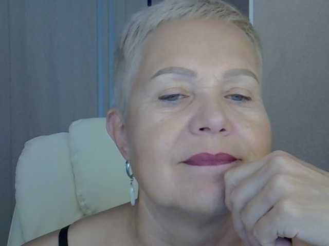MadamMadam live webcam show