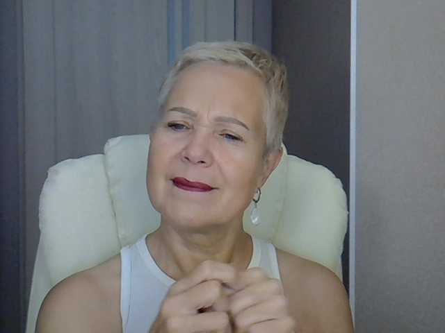 IFannyLove live cam on BongaCams