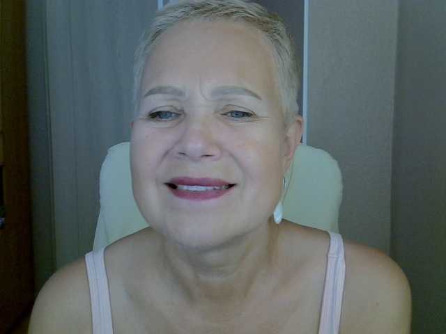 IFannyLove live cam on BongaCams