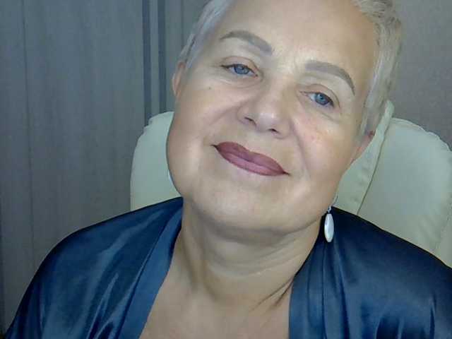 IFannyLove live cam on BongaCams
