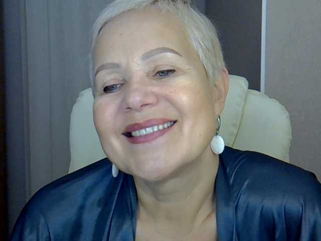 IFannyLove live cam on BongaCams