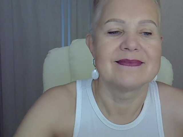IFannyLove live cam on BongaCams