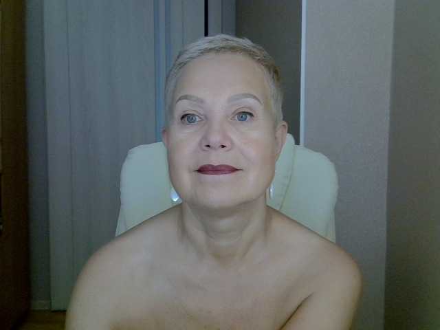 IFannyLove live cam on BongaCams