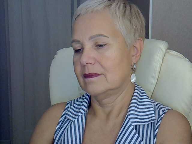 IFannyLove live cam on BongaCams