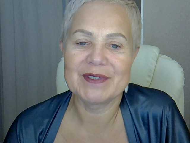 IFannyLove live cam on BongaCams
