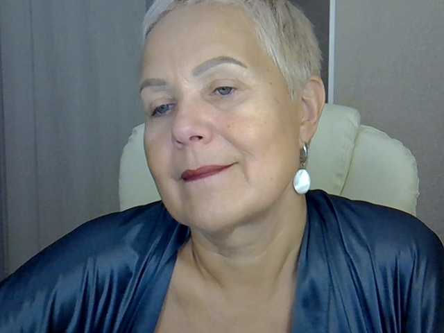 IFannyLove live cam on BongaCams