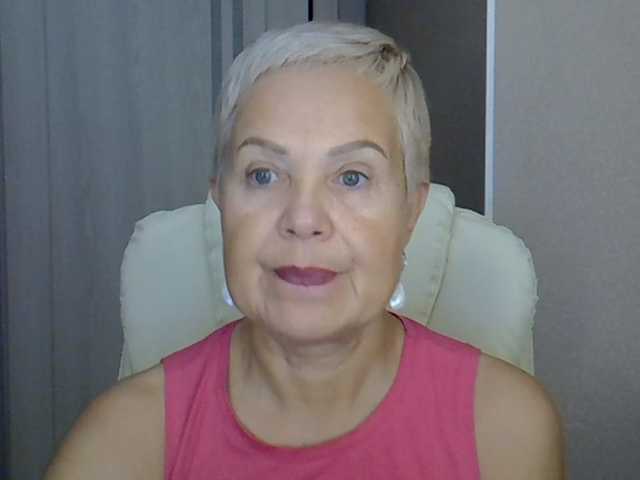IFannyLove live cam on BongaCams