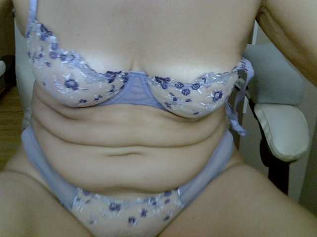 IFannyLove live cam on BongaCams