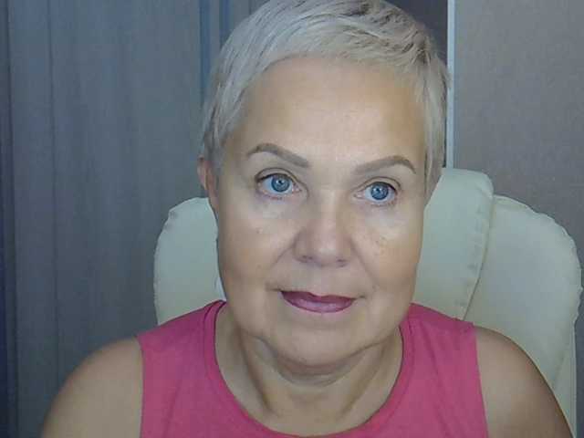 MadamMadam live cam preview