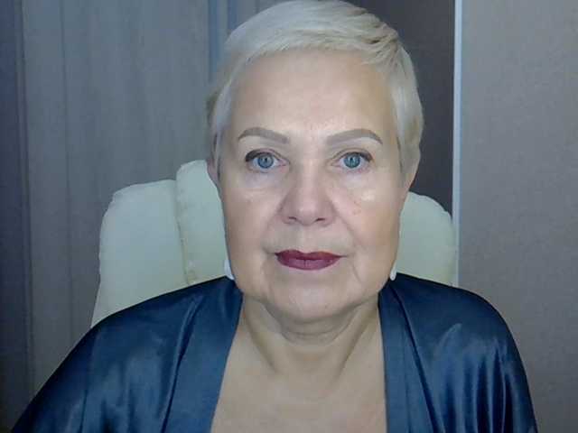 IFannyLove live cam on BongaCams