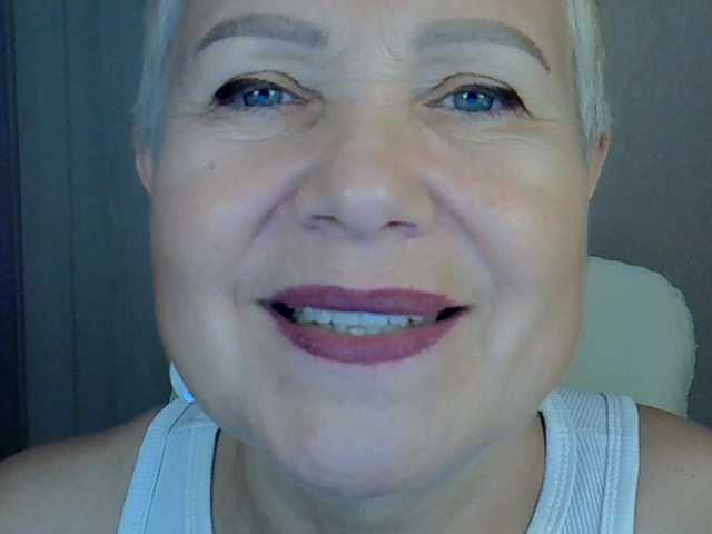 IFannyLove live cam on BongaCams