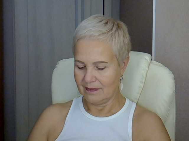 IFannyLove live cam on BongaCams