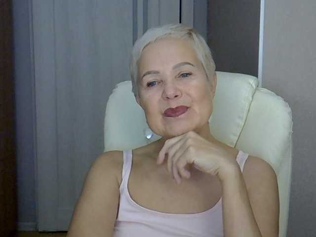 MadamMadam live cam preview