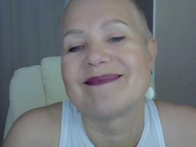 IFannyLove live cam on BongaCams