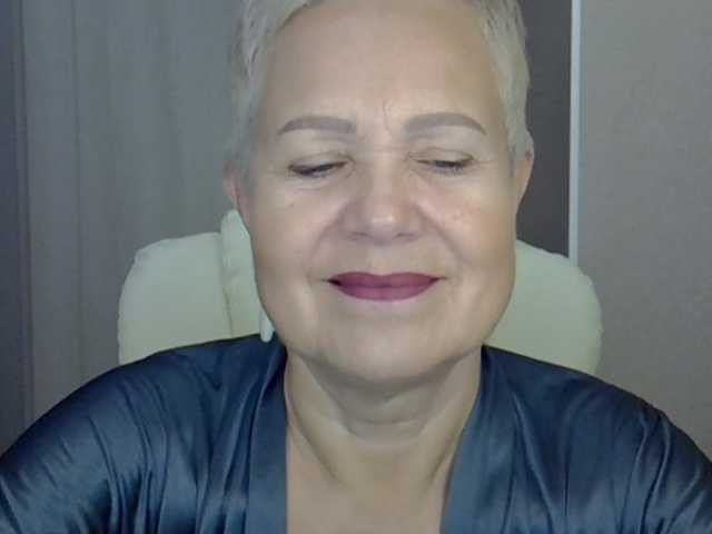 IFannyLove live cam