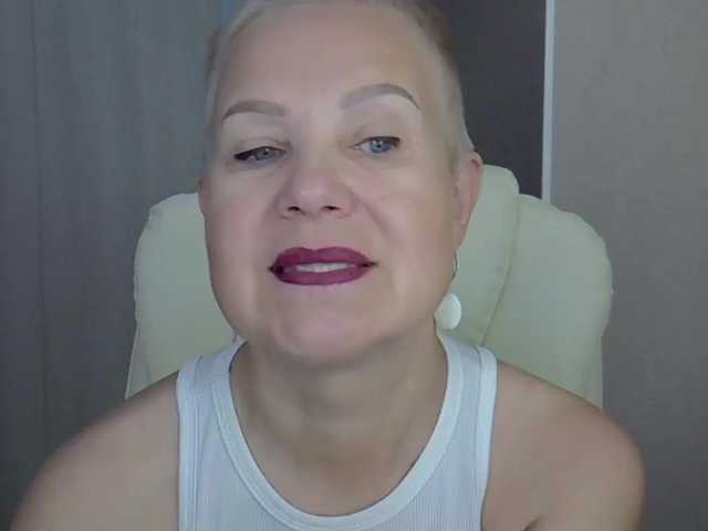 IFannyLove live cam on BongaCams