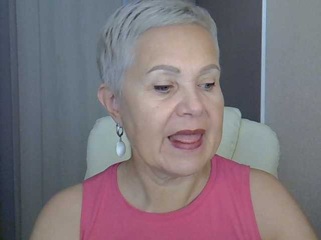 IFannyLove live cam on BongaCams