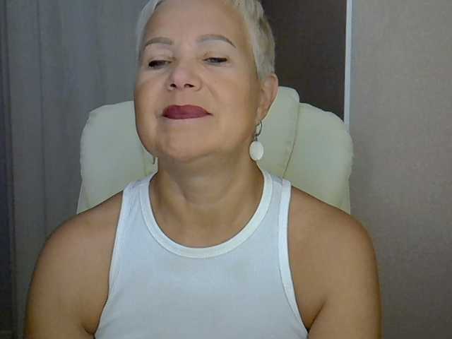 IFannyLove live cam on BongaCams