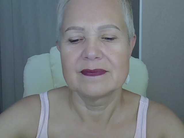 IFannyLove live cam on BongaCams