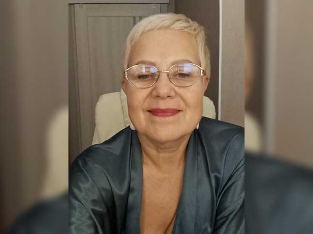 IFannyLove, modèle webcam