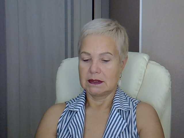 MadamMadam live cam preview