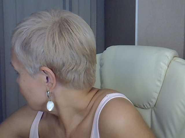 IFannyLove live cam on BongaCams