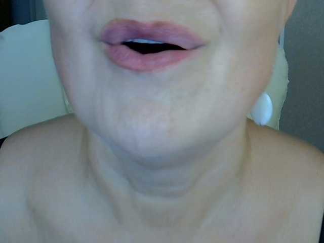 IFannyLove live cam on BongaCams
