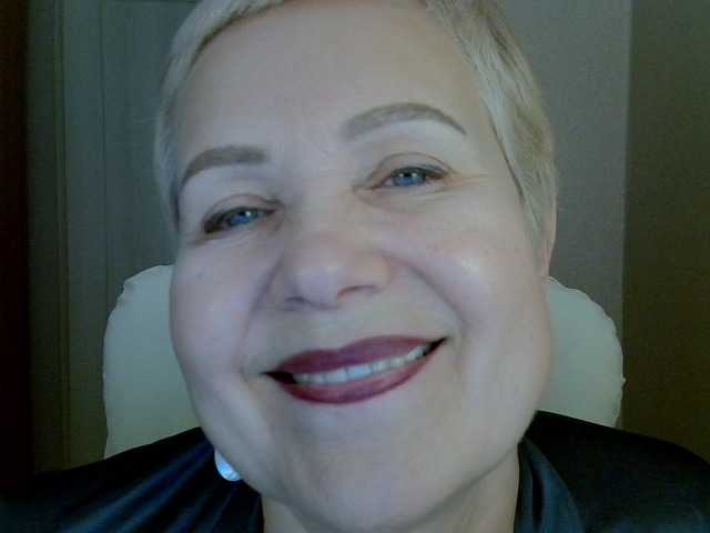 IFannyLove live cam