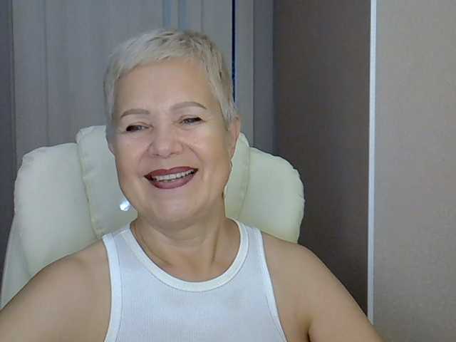 IFannyLove live cam on BongaCams