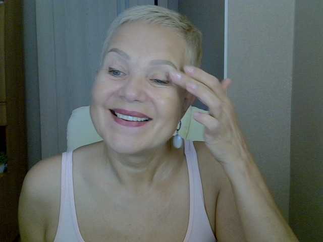 IFannyLove live webcam show