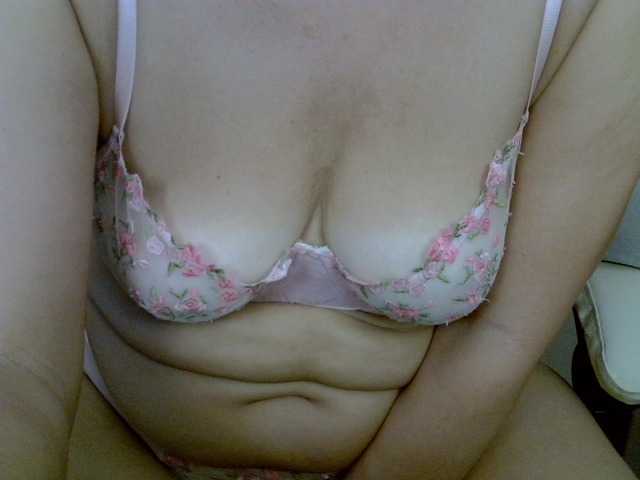 IFannyLove live cam on BongaCams