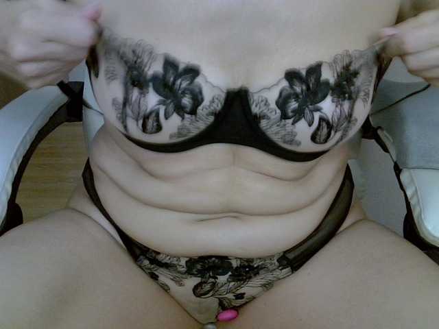 IFannyLove live cam on BongaCams