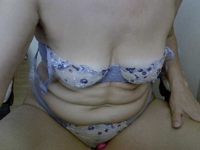 IFannyLove live webcam show