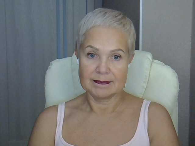 IFannyLove live cam on BongaCams