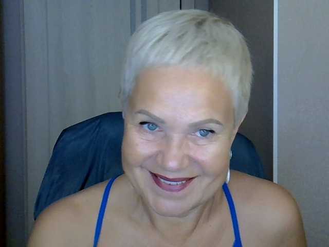 IFannyLove live cam on BongaCams
