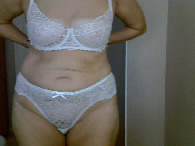 IFannyLove live webcam show