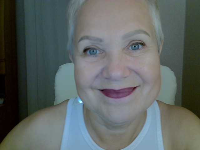 IFannyLove live cam on BongaCams