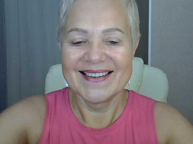MadamMadam live cam preview