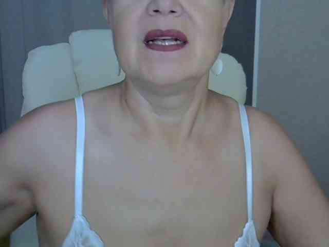 MadamMadam webcam