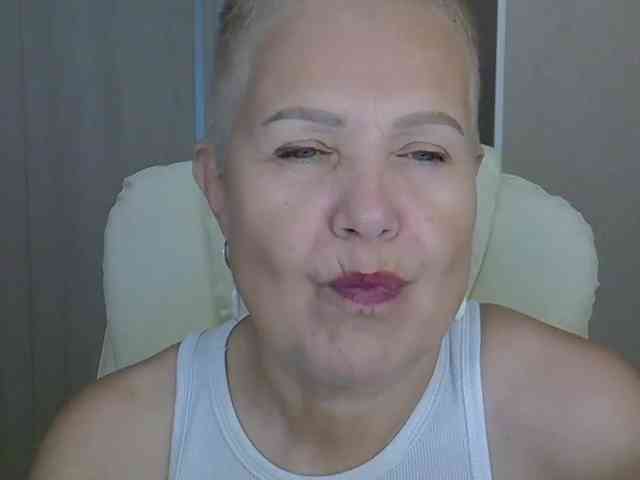 MadamMadam webcam