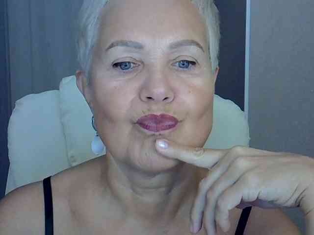 MadamMadam webcam