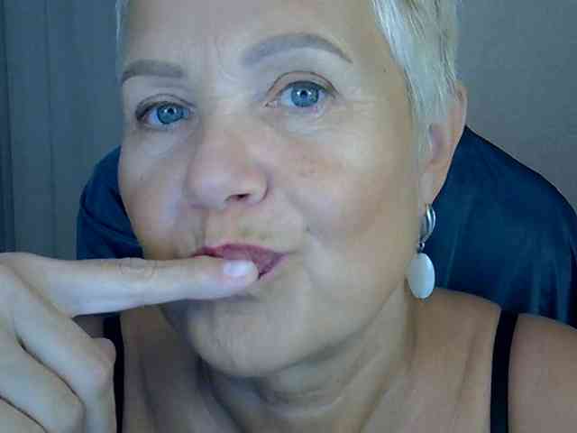 MadamMadam webcam