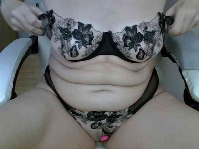MadamMadam webcam