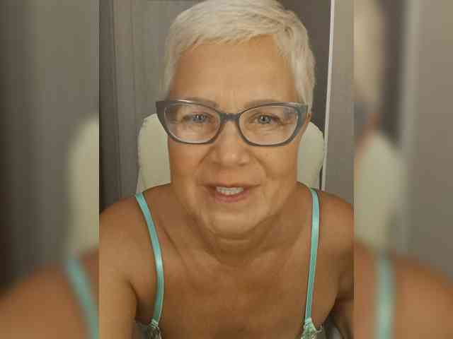 MadamMadam webcam